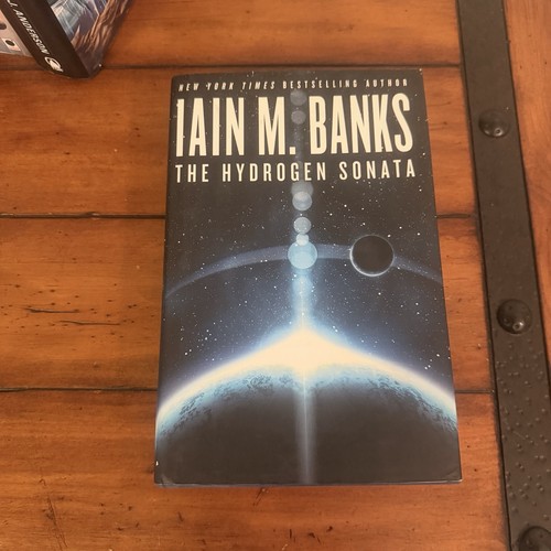 The hydrogen sonata - hydrogen, iain